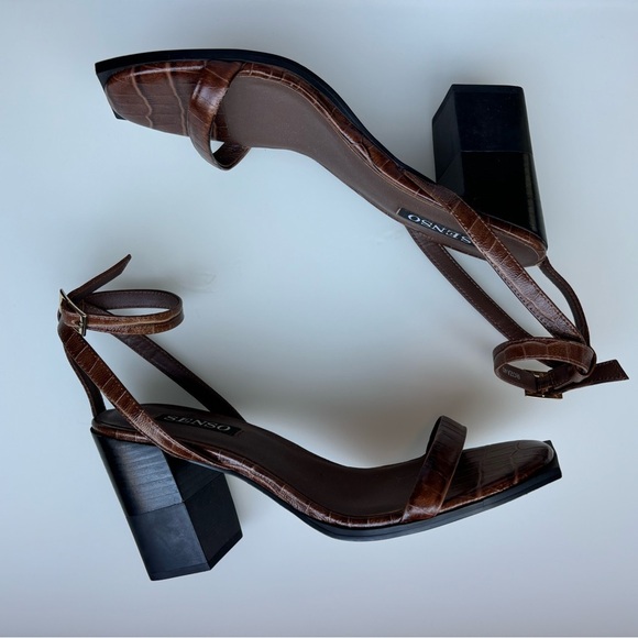 SENSO Brown Croc-Embossed Heels with Ankle Straps - Picture 3 of 6